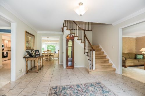 47 Brookside Dr, Sparta, NJ 07871-2912