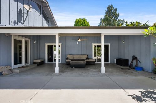 2150 Gratton St, Riverside CA  92504-5201 exterior