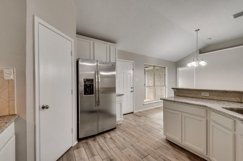 6408 Waterhill Ln, Fort Worth TX  76179-4160 exterior