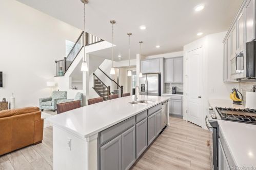 27860 Otero Pl, Denver CO  80016 exterior