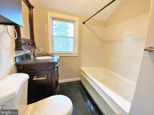 1744 Gross Ave, Camden NJ 08110-2702 exterior