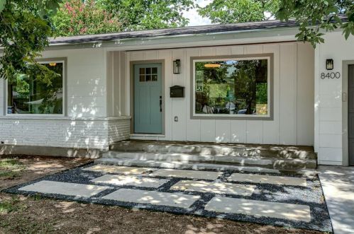 8400 Burrell Dr, Austin, TX 78757-7828