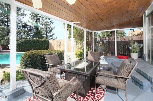 3920 El Caminito, Glendale CA 91214-1027 exterior