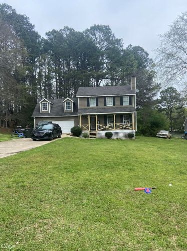 3675 Creekwood Trl, Loganville, GA 30052-2813