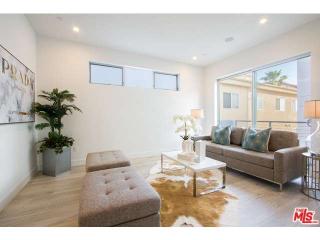 1750 Stoner Ave, Los Angeles CA  90025-1813 exterior