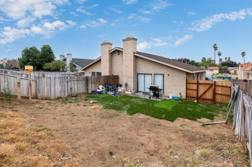 3515 Albany St, Riverside CA  92503-4105 exterior