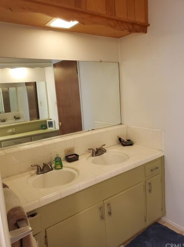 36 Mt Vernon Ave, Riverside CA  92507-1222 exterior