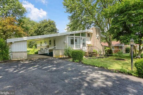 102 Glenview Ave, Harrisburg, PA 17112-3830