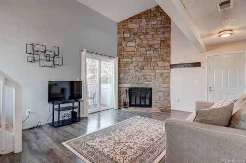 4323 Andes Way, Denver, CO 80015-4563