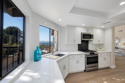 5000 Greensboro Ln, Anaheim CA  92807-4611 exterior
