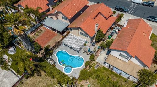 3670 Windstorm Way, Riverside CA  92503-4505 exterior