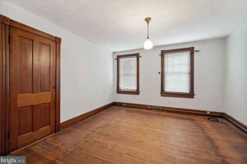 17 Madison St, Princeton NJ  08542-6916 exterior