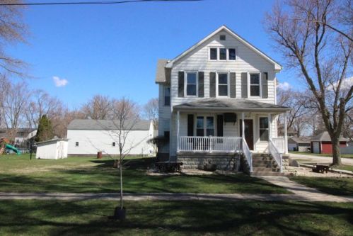 295 7th Ave, Clifton, IL 60927-9031