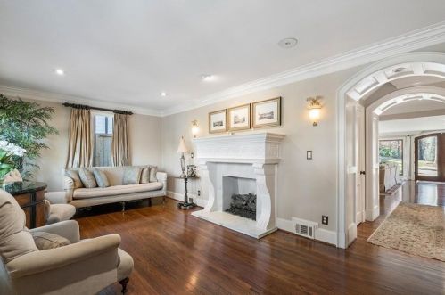240 Huntington Rd, Atlanta GA  30309-1506 exterior