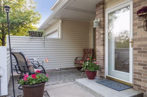 7041 48th St, Saint Paul MN  55128-2649 exterior