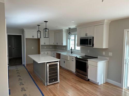 213 Grapevine Rd, Goffstown, NH 03046-4113