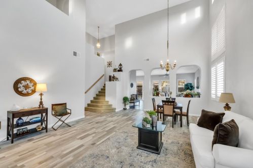 6733 Pallazzo Way, Elk Grove, CA 95757-3034