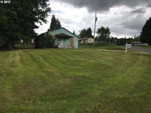 445 Barber Ave, Willamina, OR 97396-2781