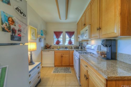 4167 Jurupa Ave, Riverside CA  92506-1765 exterior