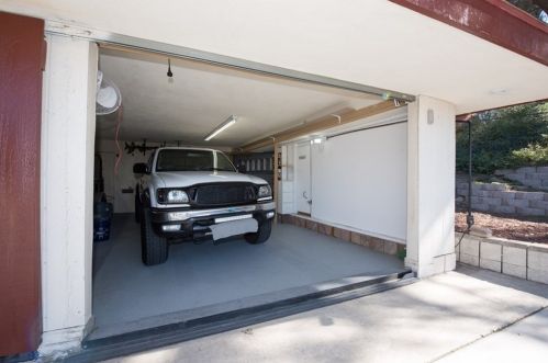 20283 Westpoint Dr, Riverside CA  92507-6663 exterior