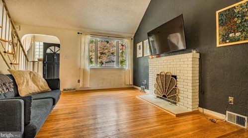 1604 High St, Haddon Heights NJ  08035-1508 exterior