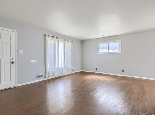 1301 Troy St, Denver CO  80011-6449 exterior