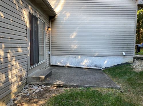 6705 Cheviot Rd, Cincinnati, OH 45247-5115