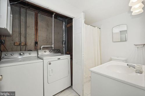 2603 Belle Crest Ln, Silver Spring MD  20906-3173 exterior