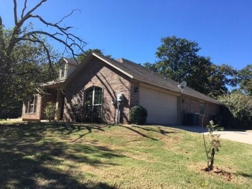 8753 Mallard Ln, Edmond, OK 73034-6941
