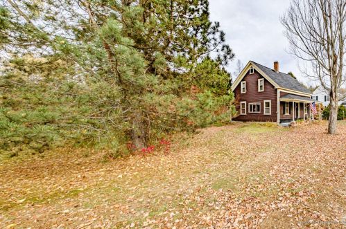 20 Paradise Rd, Bethel, ME 04217-3609