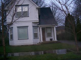 728 12th St, Corvallis OR  97330-5937 exterior