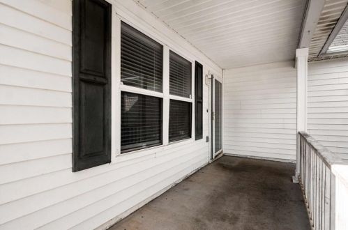 502 Kettletoft Ct, Stockbridge GA  30281-6485 exterior