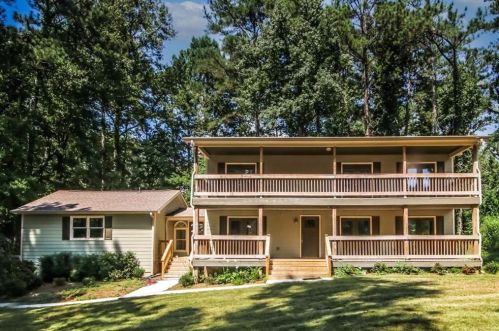 2310 Brownstone Ct, Marietta, GA 30062-4529