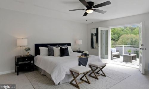 6511 Kansas Ln, Silver Spring MD  20912-4719 exterior