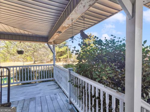 342 Davis Lake Rd, Locust Grove, GA 30248-3008