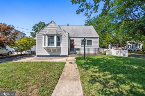 113 Paris Ave, Gloucester, NJ 08030-2524