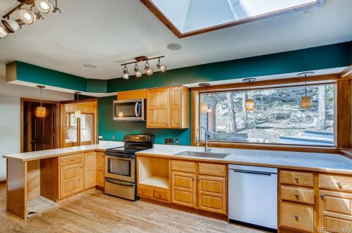 8425 Doubleheader Ranch Rd, Morrison CO 80465-2511 exterior