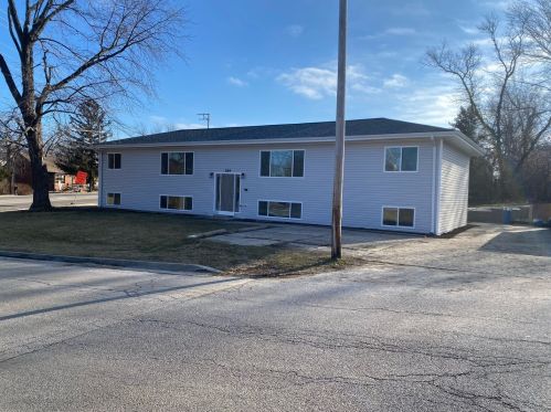 284 Windsor Ter, Antioch, IL 60002-2154
