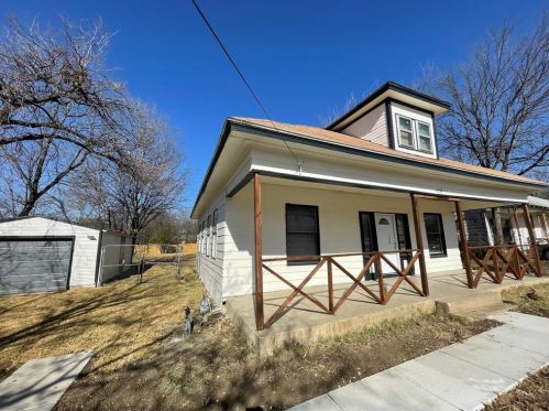 4301 Panola Ave, Fort Worth TX 76103-3039 exterior