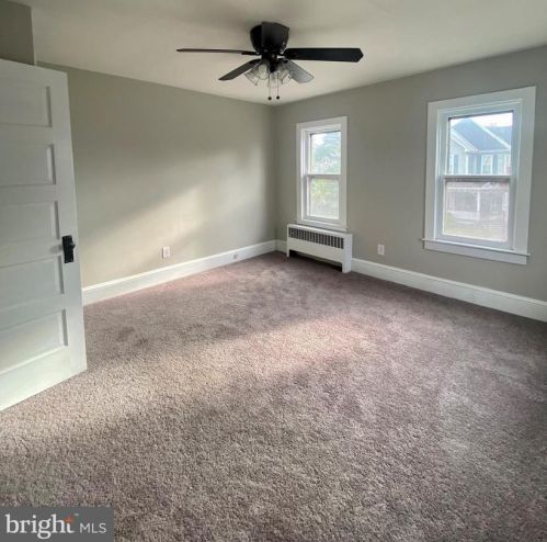 300 Walnut St, Hanover PA 17331-2536 exterior