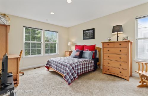 470 Muirfield Ln, Bannockburn IL  60015-3880 exterior