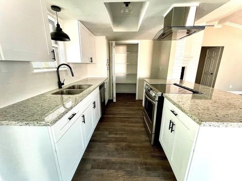 1818 Cotton Mill Ct, Richmond TX  77406-2101 exterior