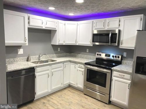 648 Arleigh Rd, Severna Park, MD 21146-3439