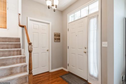 166 Winding Hill Dr, Hackettstown, NJ 07840-5658