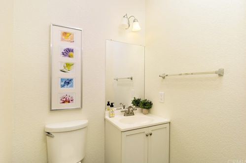 165 Church Pl, Irvine CA  92602-0754 exterior