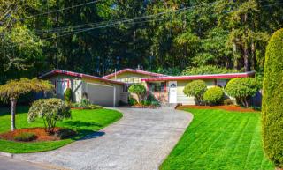 2705 153rd Ave, Bellevue, WA 98007-6515