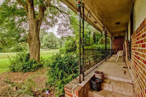419 Westside School Rd, Newnan, GA 30263-3089