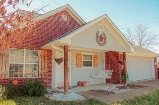 523 Neches Dr, Chandler, TX 75758-9655