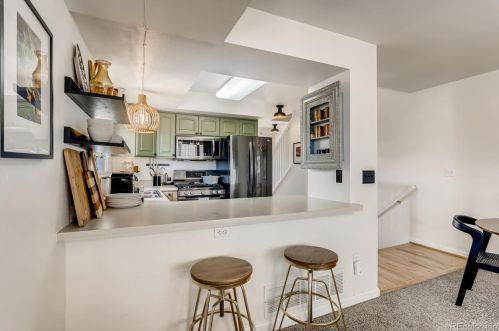 773 Locust St, Denver CO 80207-3942 exterior