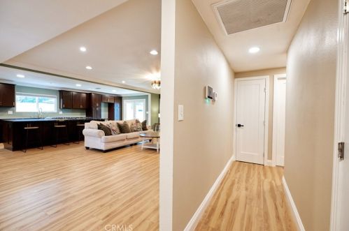 1344 Winn Dr, Upland CA  91786-5026 exterior